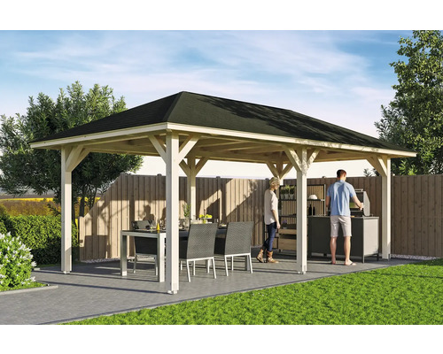 Holzpavillon mit Esstisch, Stühlen und Grillplatz im Garten