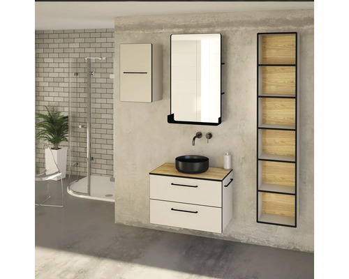 Salle de bains avec meuble sous-vasque, vasque à poser, armoire de toilette et système d''étagères