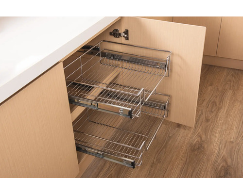 Auszugschrank mit zwei Drahtkörben zur Küchenaufbewahrung