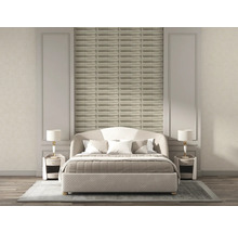Chambre avec lit, tables de chevet et panneaux muraux