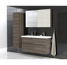Modernes Badezimmer mit Waschtischunterschrank, Spiegelschrank und Hochschrank