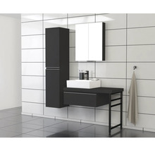 Modernes Badezimmer mit Waschbecken, Unterschrank, Spiegelschrank und Hochschrank