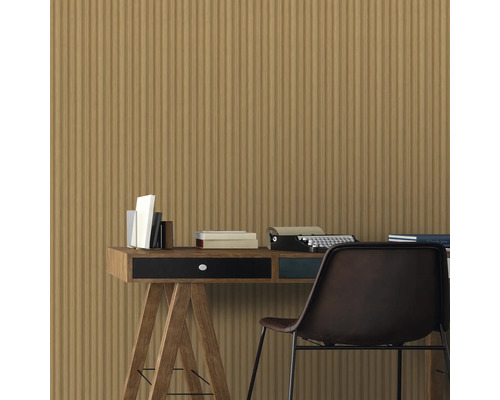 Bureau décoratif avec bureau, chaise et revêtement mural