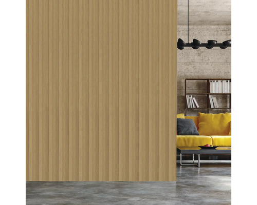 Intérieur avec panneaux muraux et coin salon