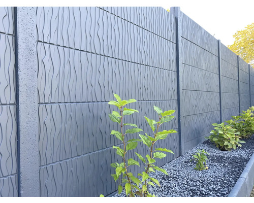 Clôture d''intimité en béton avec motif ondulé