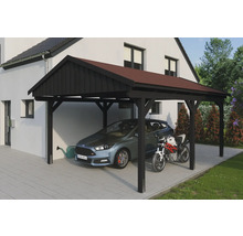 Carport mit Auto und Motorrad vor einem Wohnhaus