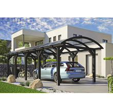 Holzcarport mit Auto und Fahrrad vor einem Haus