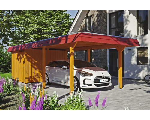 Carport en bois avec remise à outils et voiture garée