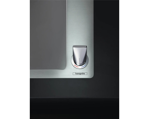 Detailansicht eines Waschbeckens mit Armatur und dem Hansgrohe Logo