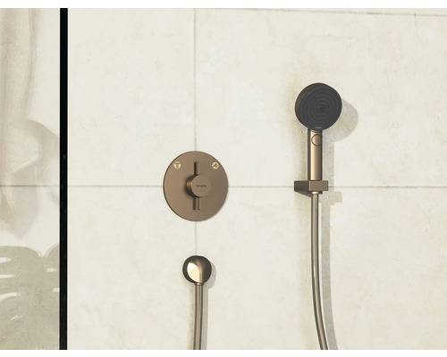 Set de douche avec douchette à main et mitigeur thermostatique pour montage mural