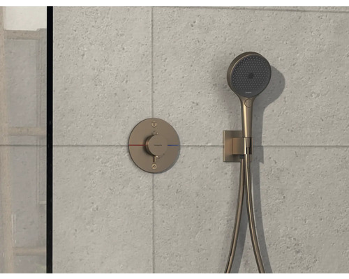 Handbrause und Thermostatarmatur für die Dusche