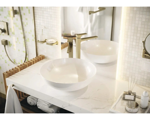 Modernes Badezimmer mit Aufsatzwaschbecken, Armatur und Ablagefläche