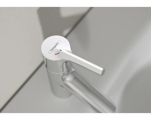 Logo Hansgrohe sur robinetterie