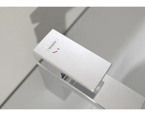 Logo Hansgrohe sur un robinet