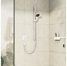 Ensemble de douche avec barre de douche, douchette à main et étagère dans la salle de bain