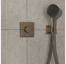 Aufputz Duscharmatur mit Handbrause an der Wand