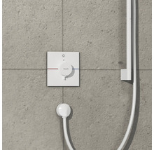 Aufputzthermostat mit Brausestange und Handbrause