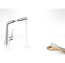 Robinet de cuisine avec douchette extractible et eau courante