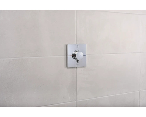 Logo Hansgrohe sur mitigeur thermostatique pour douche