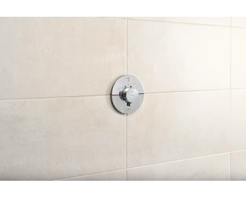 Unterputz Thermostatarmatur an der Wand