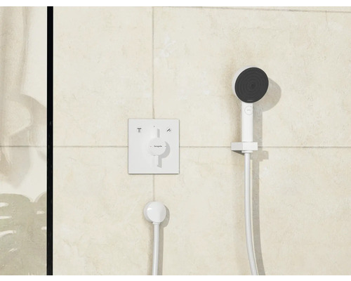 Ensemble de douche avec douchette murale