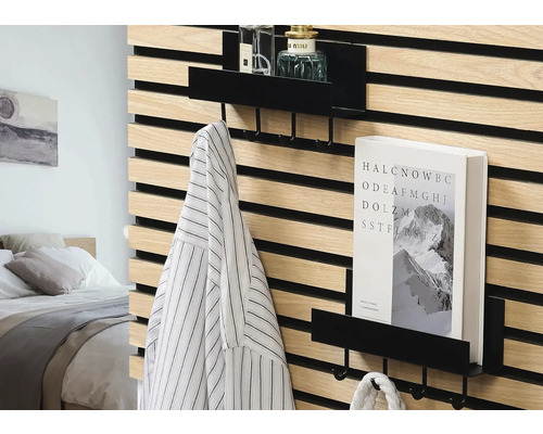 Wandgarderobe aus Holz mit Hakenleiste zur Aufbewahrung von Kleidung und Accessoires