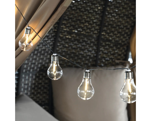 Lichterkette mit Glühbirnen für den Aussenbereich