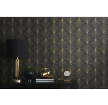 Mur décoratif avec motif géométrique doré