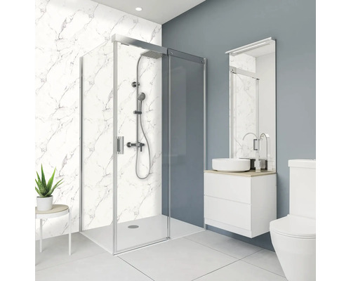 Salle de bains moderne avec cabine de douche, lavabo et toilettes