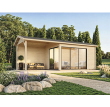Abri de jardin en bois avec terrasse et portes coulissantes dans un paysage de jardin