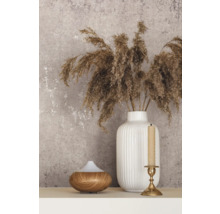 Dekorative Szene mit Vase, Trockenblumen, Aroma Diffuser und Kerze