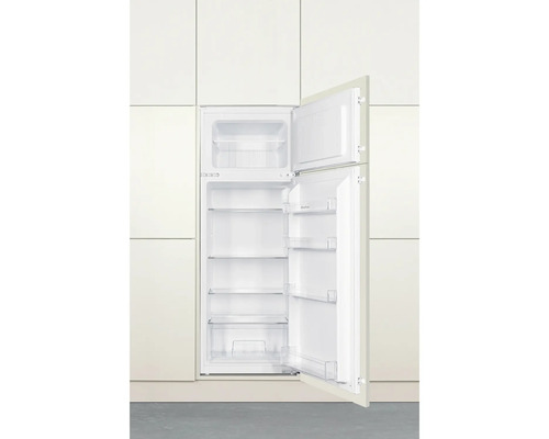 Réfrigérateur-congélateur ouvert