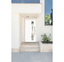 Moderne Haustür mit Glaseinsatz und Edelstahlgriff in einem hellen Eingangsbereich