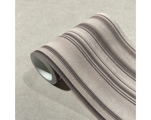 Tapetenrolle mit Streifenmuster