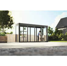 Gartenhaus mit Glasschiebetüren, Regal und Gartenmöbeln