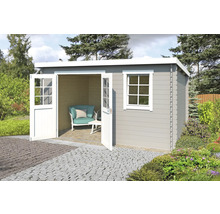 Gartenhaus mit Doppeltür und Fenster im Garten