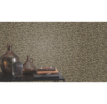 Papier peint à motif de feuilles en intérieur