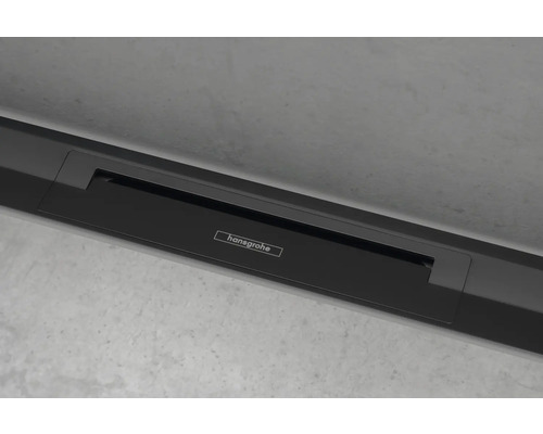 Hansgrohe Logo auf schwarzem Badezimmerprodukt