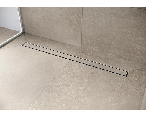 Carrelage de sol avec caniveau de douche en acier inoxydable