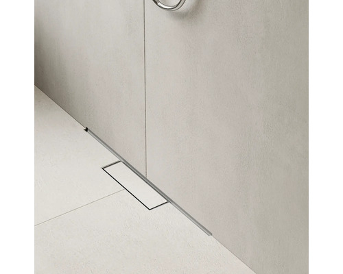 Edelstahl Duschrinne im Badezimmer