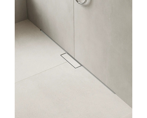 Edelstahl Duschrinne im Badezimmer