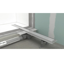 Duschrinne aus Metall in Badezimmerinstallation