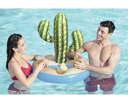Aufblasbare Getränkeinsel mit Kaktus für den Pool mit zwei Personen, die Cocktails halten
