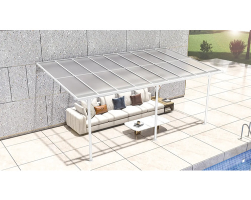 Terrasse avec coin salon sous un abri