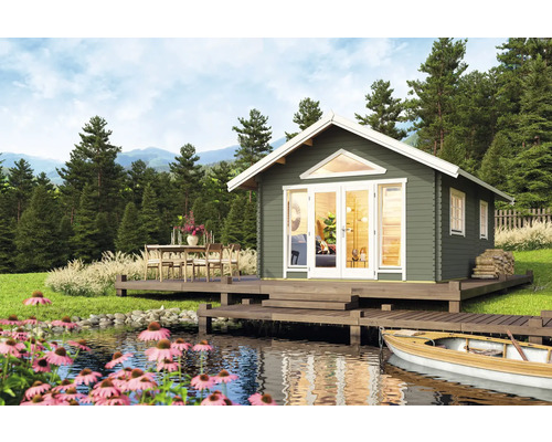 Maison en bois au bord du lac avec terrasse et ponton