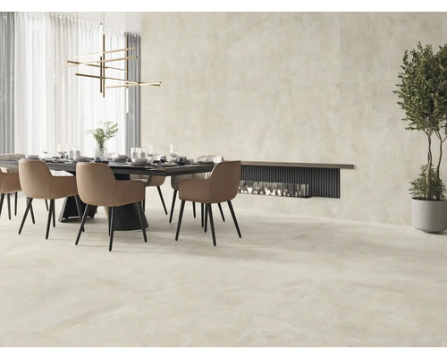 Salle à manger avec table à manger, chaises, éclairage et cheminée