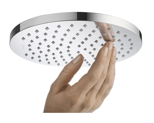 Runde Kopfbrause mit Hand