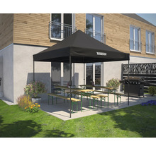 Extérieur avec tonnelle, ensembles de tables de brasserie et barbecue