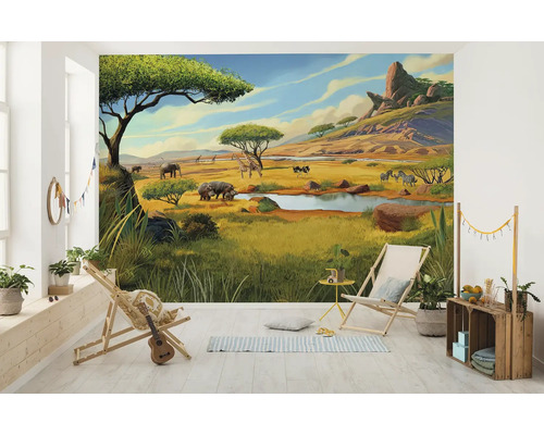 Papier peint représentant un paysage de savane africaine avec des animaux dans une chambre d''enfant
