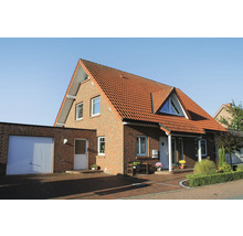 Einfamilienhaus mit Ziegelmauerwerk und Ziegeldach